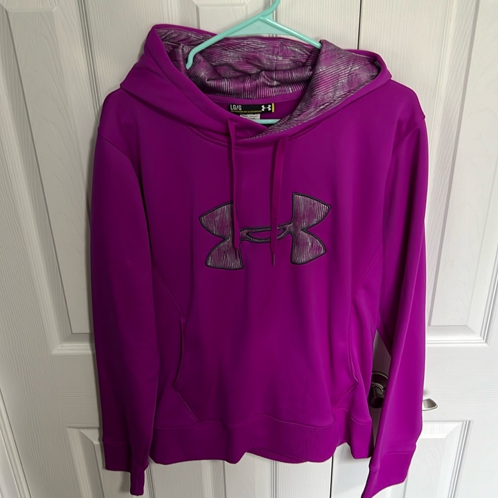 Under armour purple sweatshirt